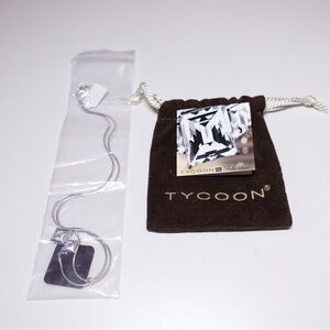 NIP Tycoon Silver Tone Lariat Necklace w/ Cubic Zirconia Dainty Minimalist